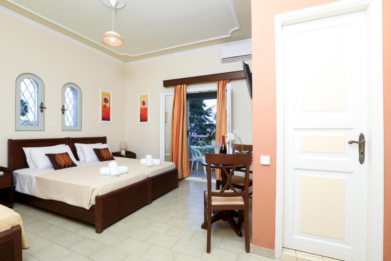 Molfetta Beach Hotel Гоувия Экстерьер фото