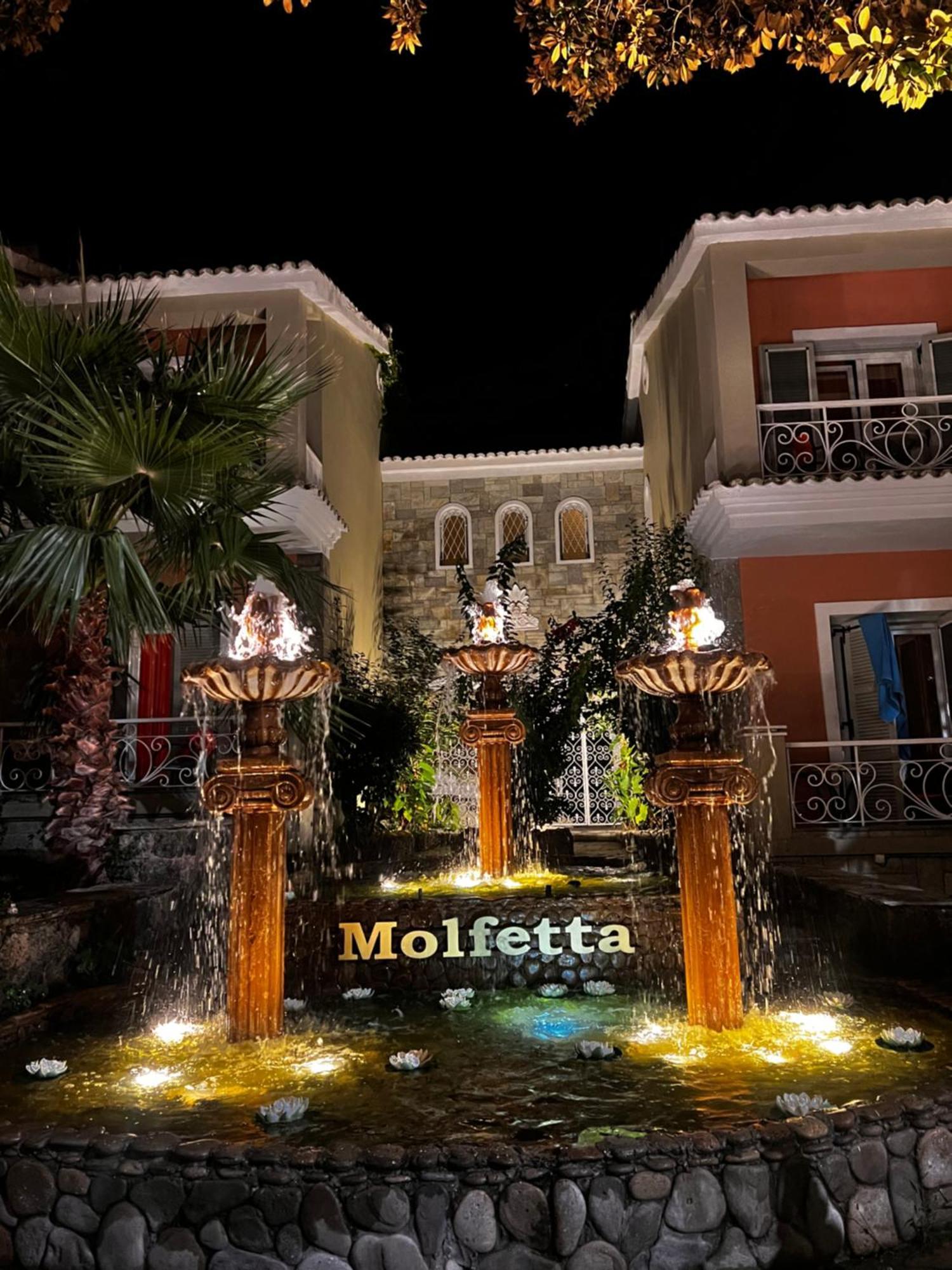 Molfetta Beach Hotel Гоувия Экстерьер фото